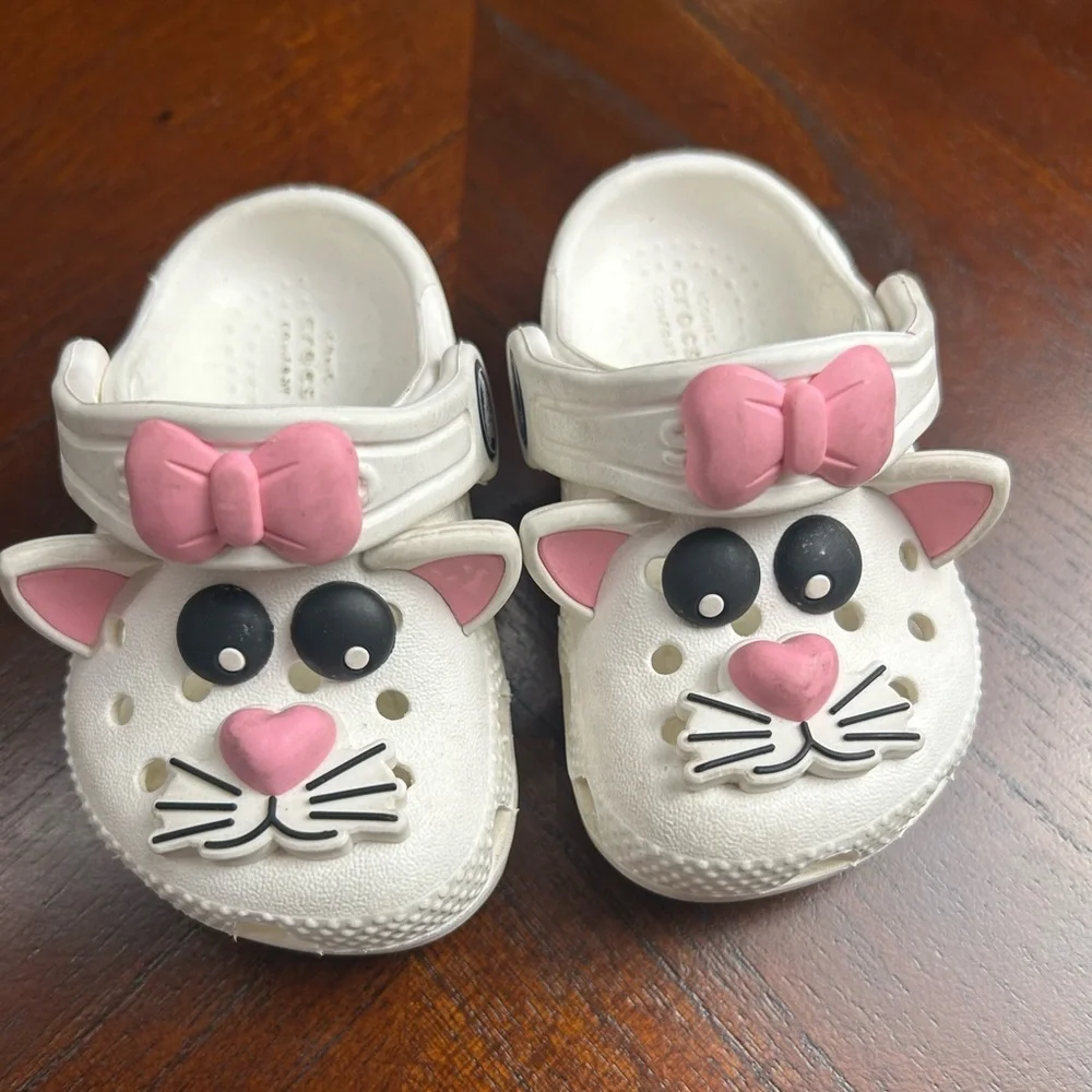 CROCS Kids White and Pink Cat Slippers